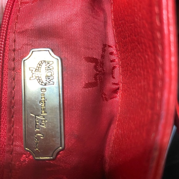 Authentic MCM Bucket Medium Leather Red - Picture 8 of 9